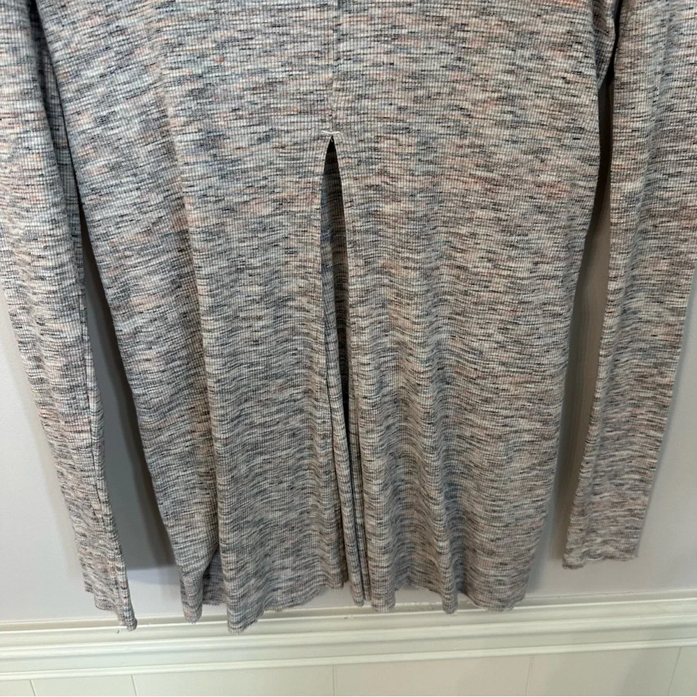 We The Free Women’s Long Sleeve Cowl Neck Gray Multicolored Ribbed Tunic Sz S GU